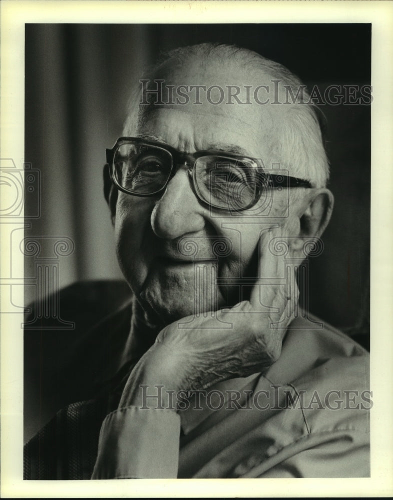 1980 Press Photo Herman Pelzer, who visits inmate of the County Jail - mjb84507 - Historic Images