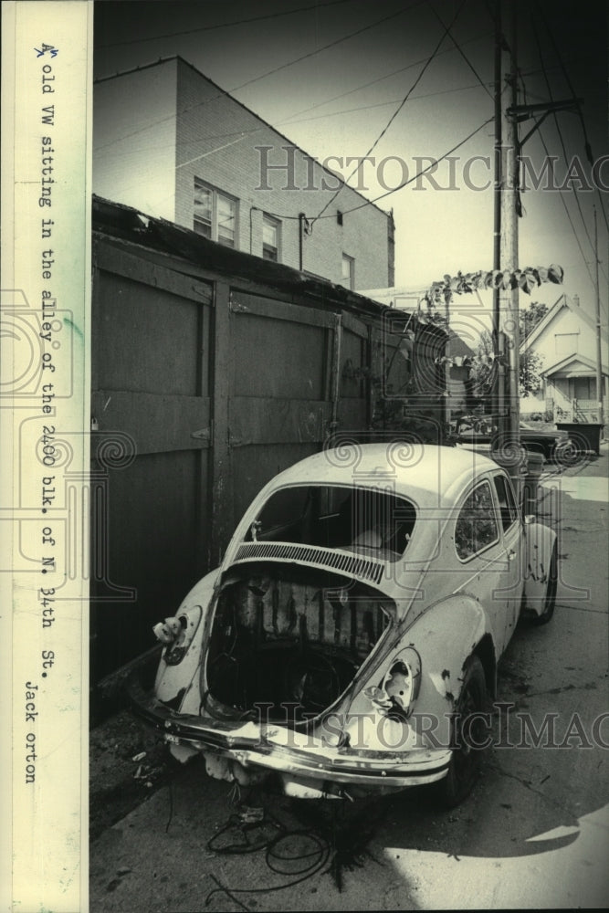 1985 An old Volkswagon Beetle sat in an alley-2400 block of N. 34th-Historic Images