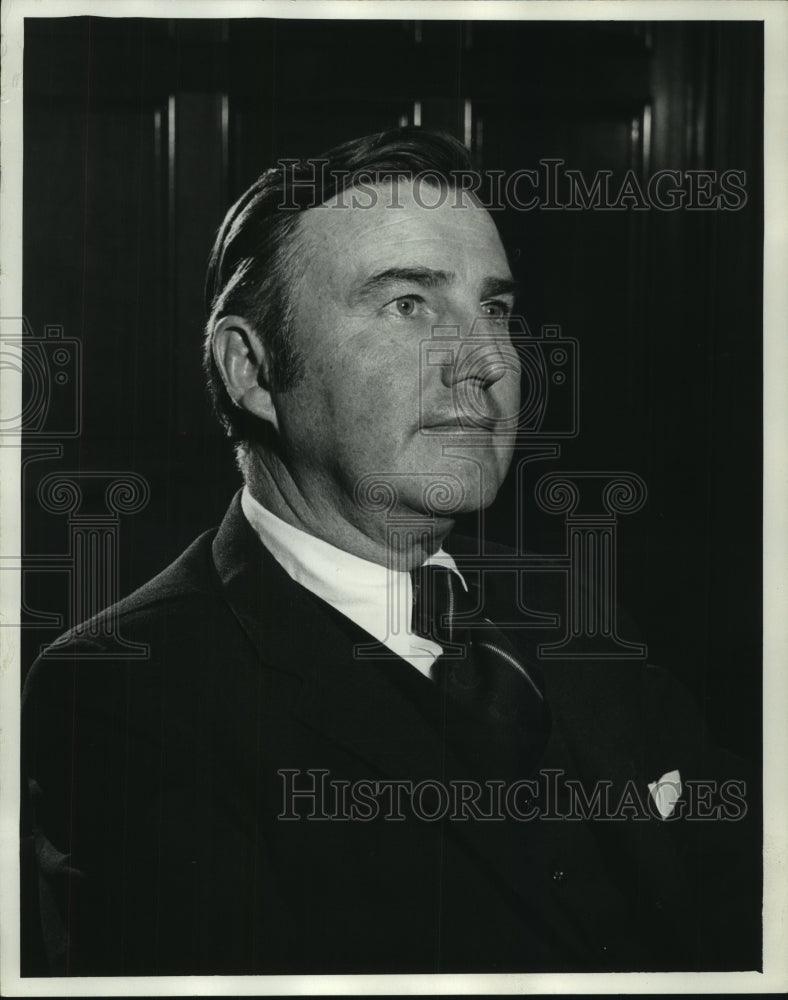 1973 Press Photo Portrait of Judge David Jennings. - mjb84660 - Historic Images