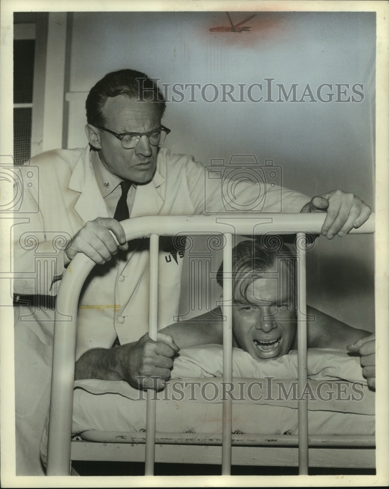 1961 Press Photo &quot;People Need People&quot; starring Arthur Kennedy and Lee Marvin- Historic Images
