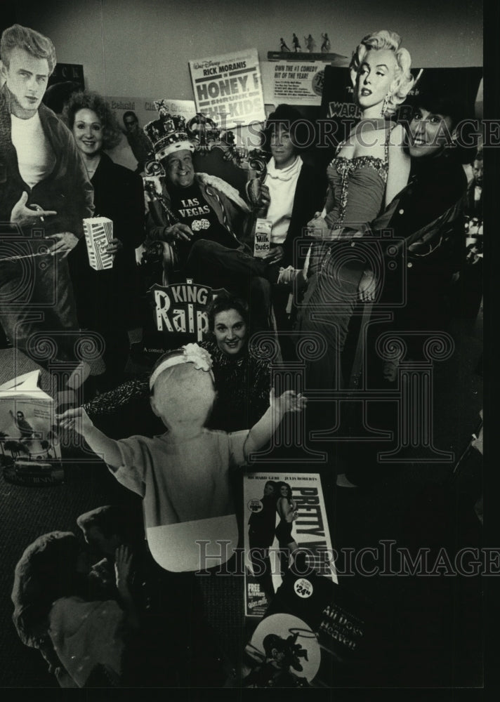 1991 Jodi Peck (foreground) &amp; others, JCC Hollywood gala, Milwaukee-Historic Images