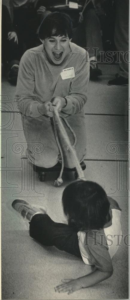 1984 Press Photo Michael Trinitapoli & mother at Wilson Elementary, Wauwatosa - Historic Images