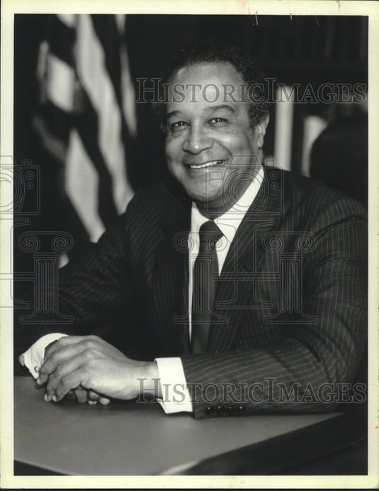 1987 Press Photo HUD Secretary Samuel Pierce - mjb85227 - Historic Images