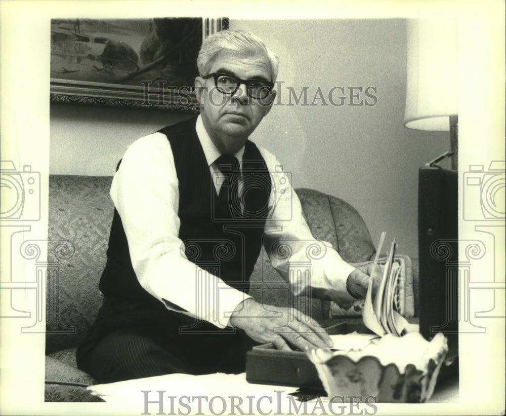 1981 James Nance, national security adviser at McLean, Virginia home - Historic Images