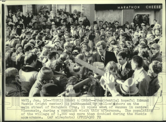1972 Edmund Muskie draws a crowd near Wausau, Wisconsin-Historic Images