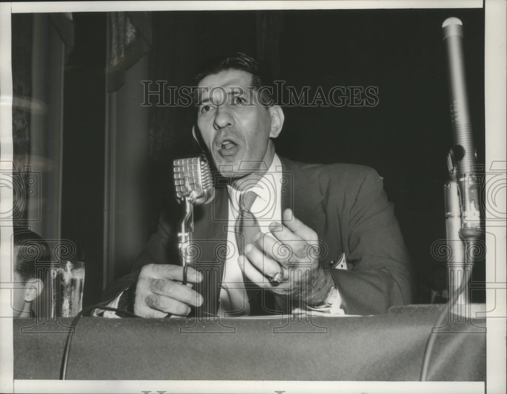 1956 Press Photo Robert R. Nathan at Democratic National Committee, Chicago, IL - Historic Images