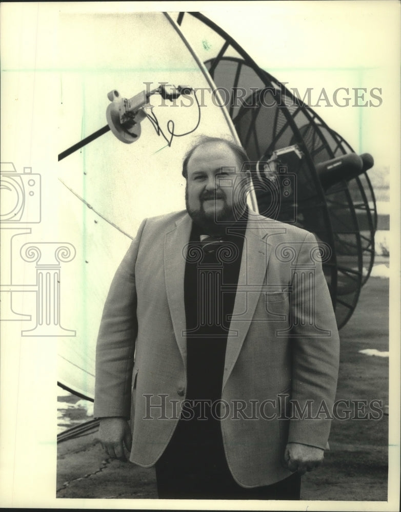 1987 John Kaul president, Kaul-Tronics in Richland Center, Wisconsin - Historic Images