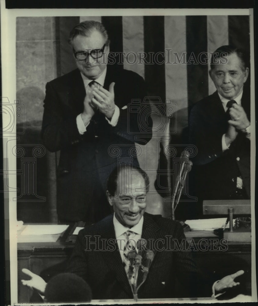 1975 President Anwar Sadat, receives applause in U.S. Congress-Historic Images