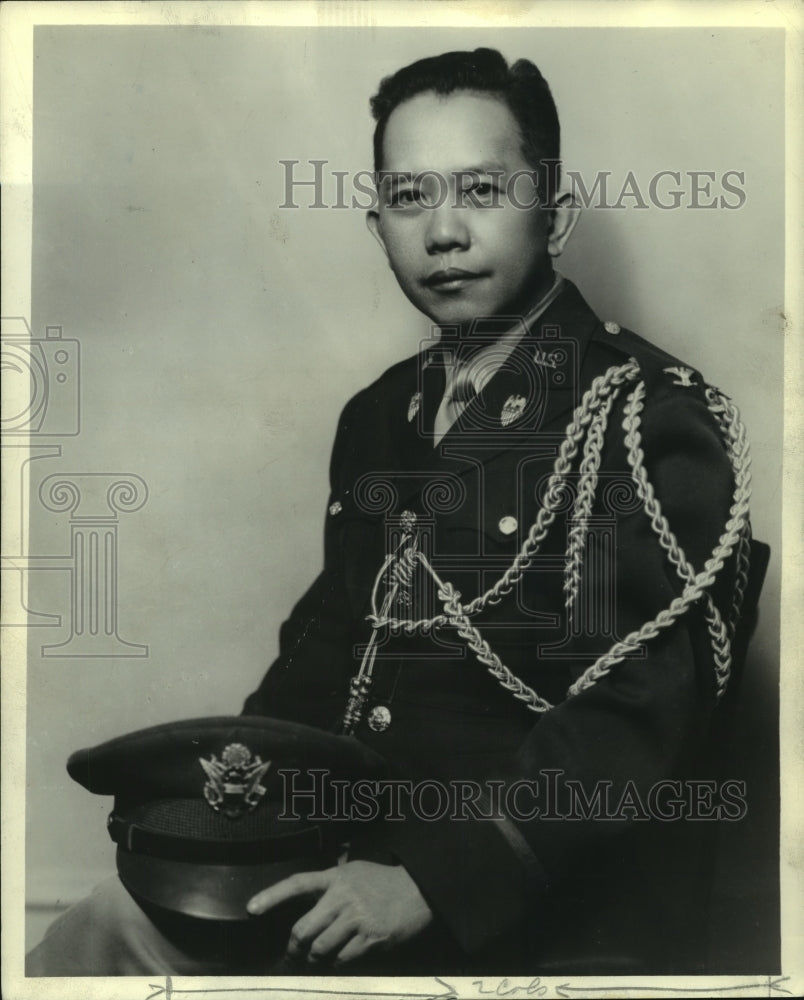 1942 Colonel Carlos P. Romalo, 1941 Pulitzer Prize winner - Historic Images