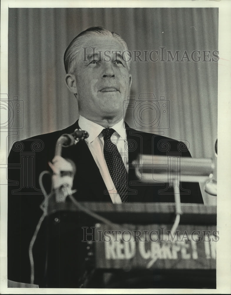 1968 Press Photo Governor George Romney addressed the Junior Chamber of Commerce- Historic Images