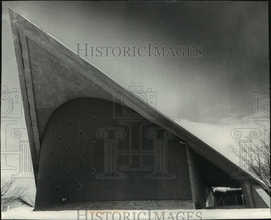 1971 Press Photo Exterior of St. Edmund's Episcopal church in Elm Grove-Historic Images