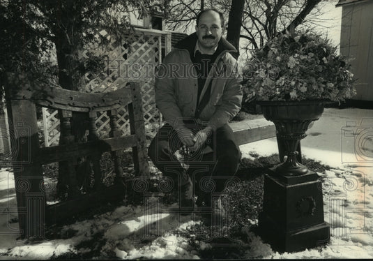 1989 Scott Sieckman will participate in the Atwater Show and Sale - Historic Images