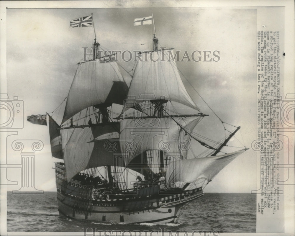 1957 Mayflower II sailing to Plymouth after crossing, Massachusetts.-Historic Images