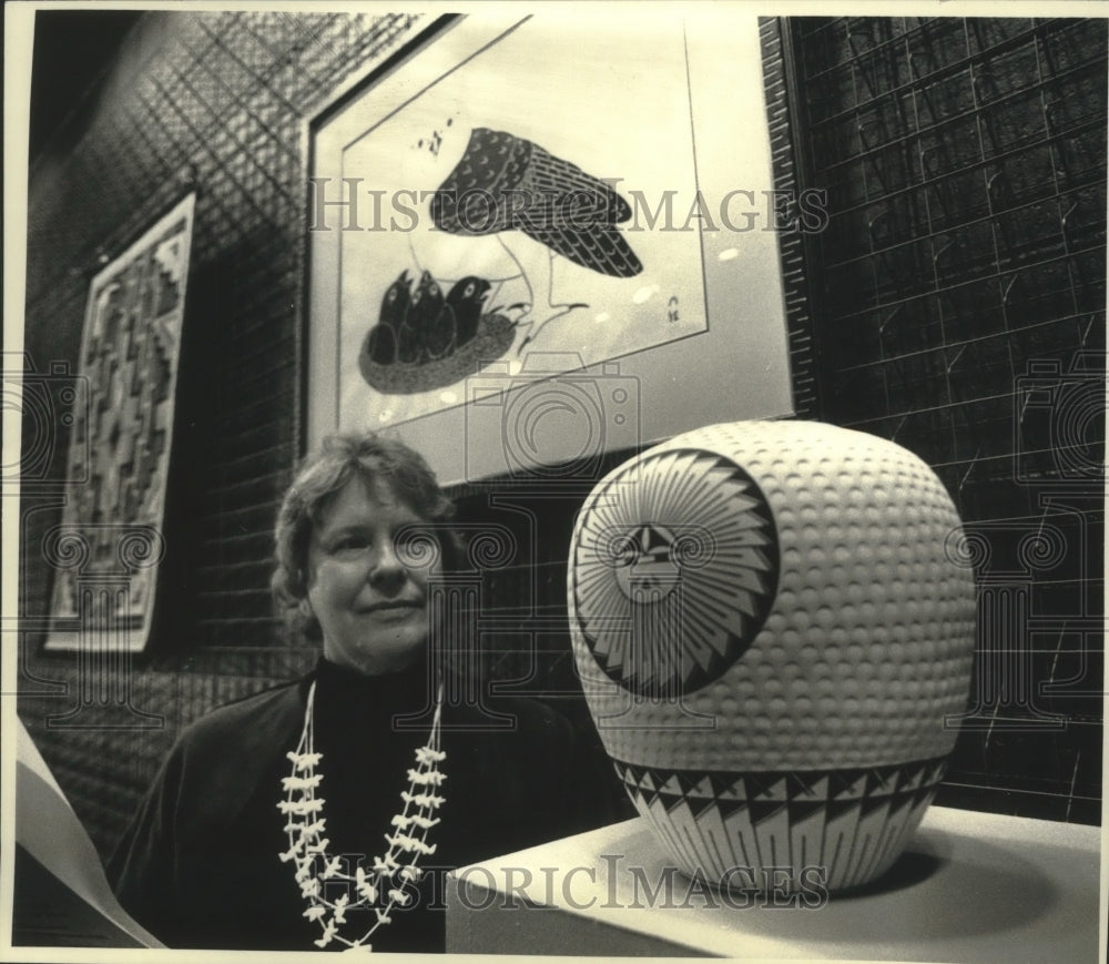 1992  Anthropology Pro.Gladis Kaufman with ceramic bowl by B. Garcia-Historic Images