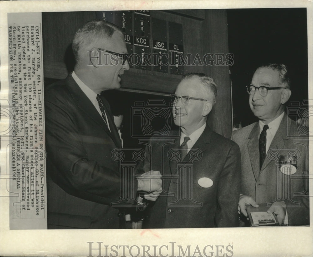 1965 Press Photo Richard Murphy Johnson Service Co, Keith Funston Stock Exchange- Historic Images