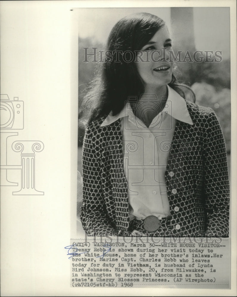 1968 Press Photo Trenny Robb at What House, sister-in-law, Lynda Bird Johnson - Historic Images