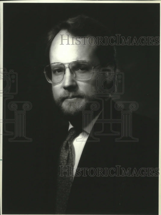1994 Press Photo Mikael Salovaara a Goldman investment banker - mjb89051 - Historic Images