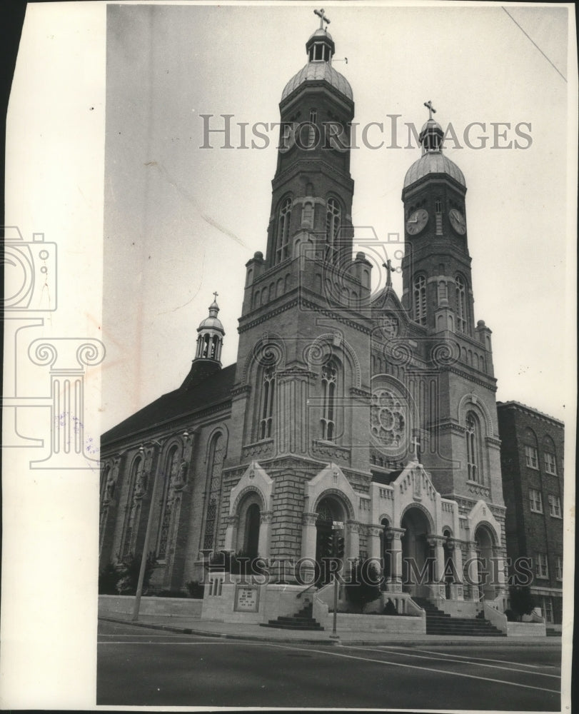 1966 St. Stanislaus Church Romanesque and Renaissance architecture-Historic Images