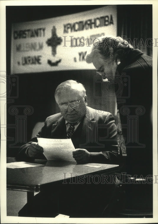 1991 Daniel Mychaylechko & Helen Rusniak,voter form, St. Michael's - Historic Images