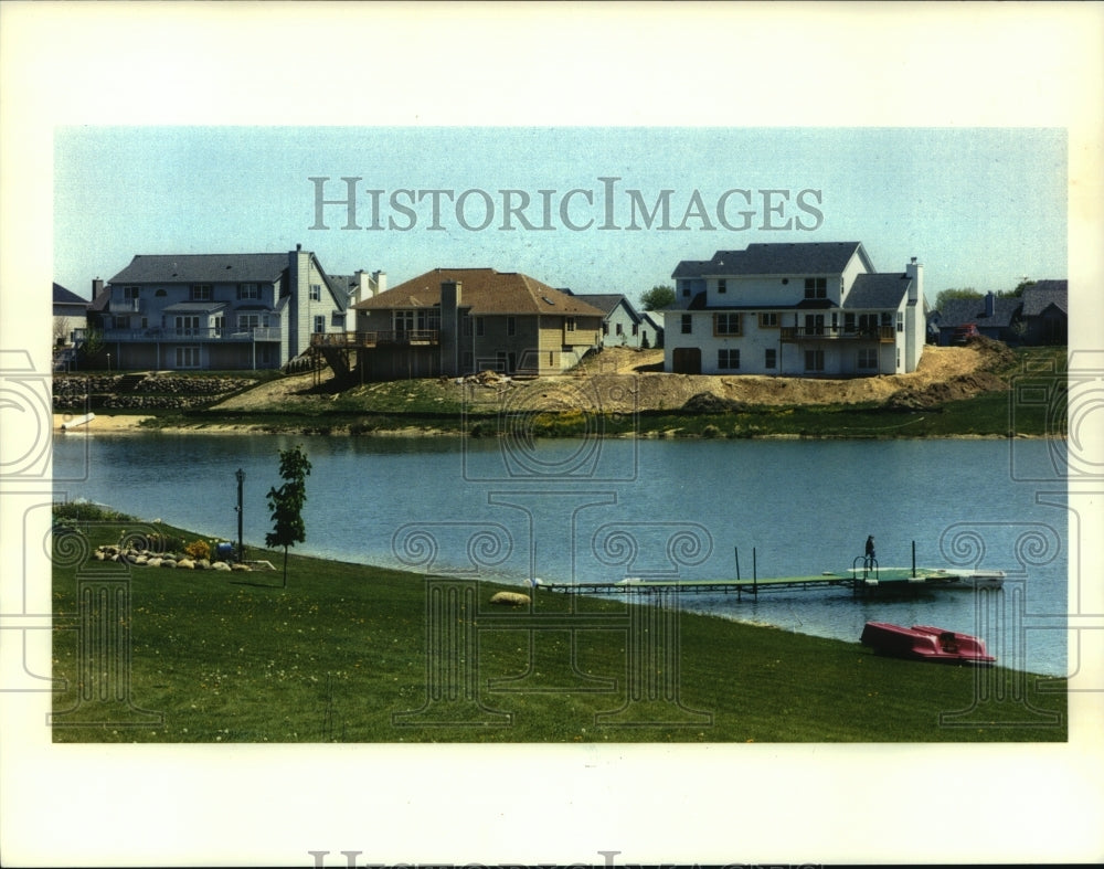 1994 Parkview Meadows development on Crystal Lake, a former quarry-Historic Images
