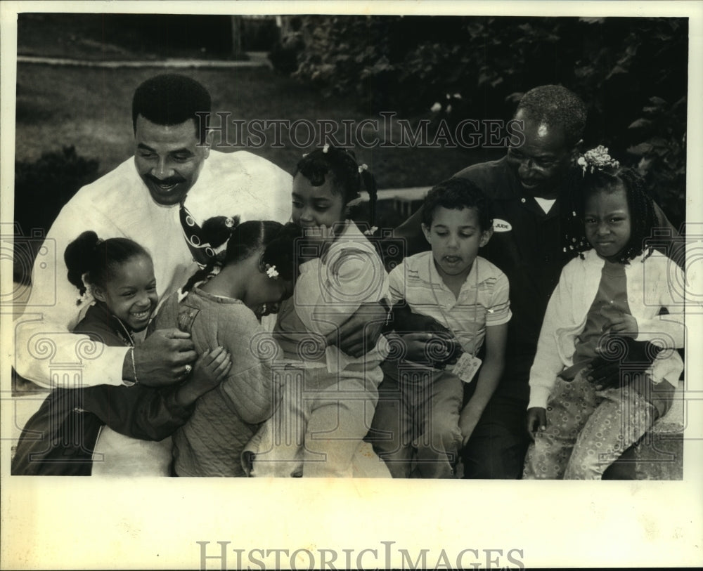 1992 Press Photo Happy kids from the Boys &amp; Girls Club at West Cherry Street - Historic Images