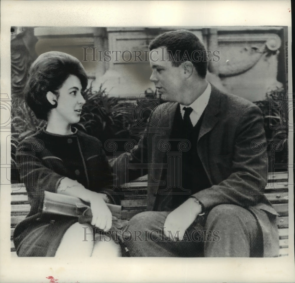 1961 Press Photo Wedding announcement photo, David and Delcia Rusk - mjb90015-Historic Images