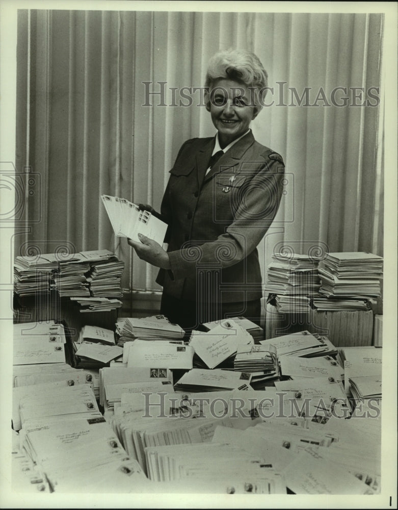 1966 Press Photo Mrs. Holton R. Price, jr, President to Girl Scouts of U.S.-Historic Images