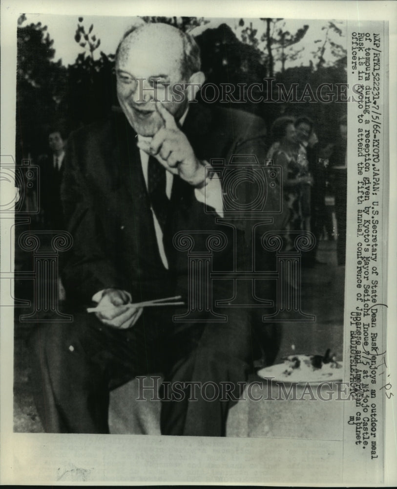 1966 Press Photo U.S. Secretary of State Dean Rusk during his trip in Japan- Historic Images