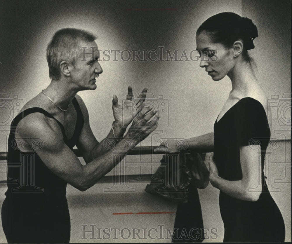 1980 Press Photo Robert Rodham, Ballet Master at Milwaukee Ballet - mjb91047 - Historic Images