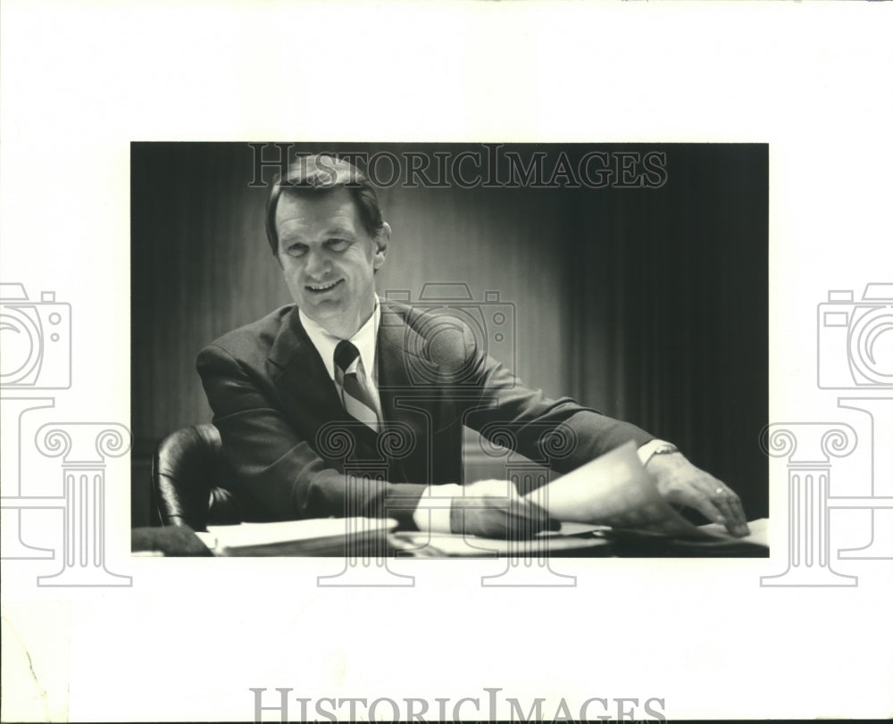 1978 Press Photo Dean Roe, President of Milwaukee &amp; Froedtert Lutheran Hospitals - Historic Images