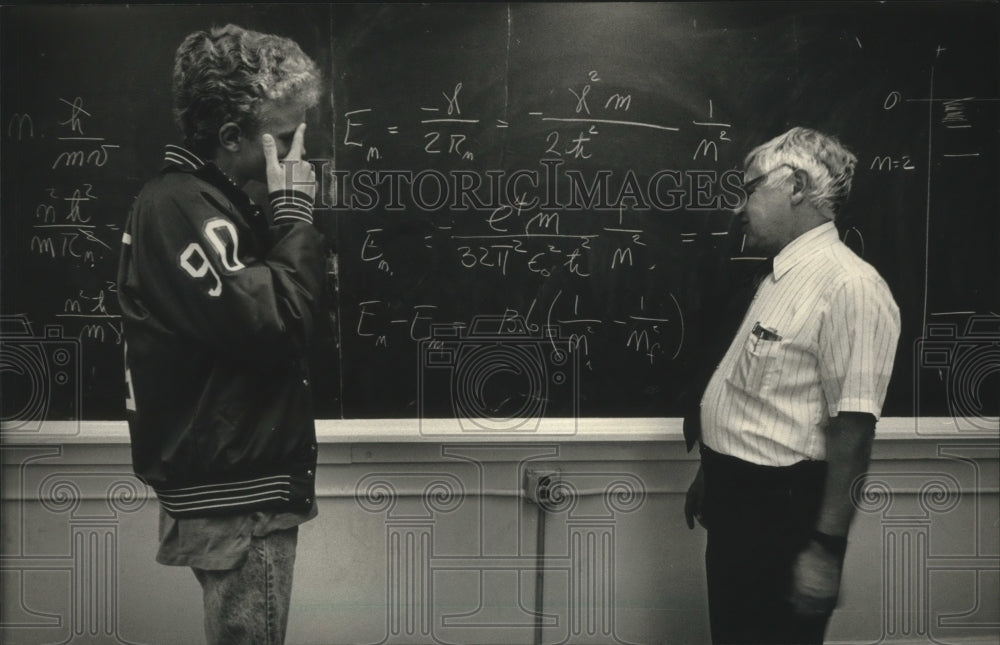 1988 Robbie Peters with physics professor, Barney Webb, UW-Madison - Historic Images