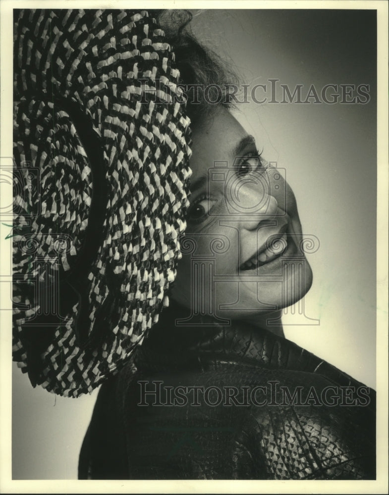 1987 Robyn M. Pleur, singer with The Milwaukeans-Historic Images