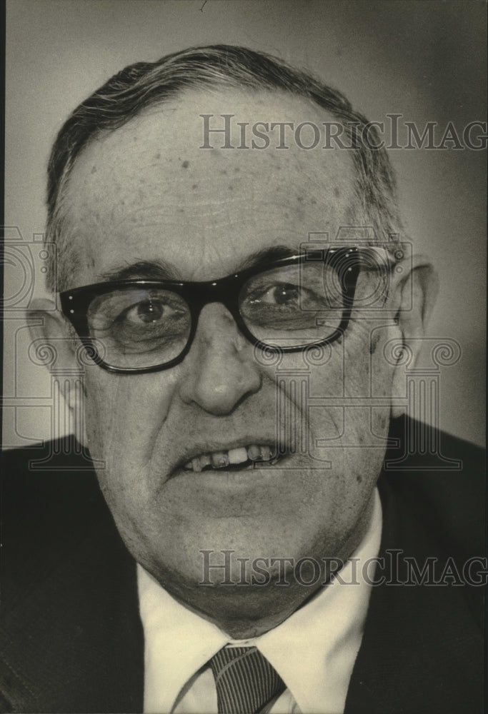 1986 William D. Rogan, Chairman UW Extenion in Waukesha-Historic Images