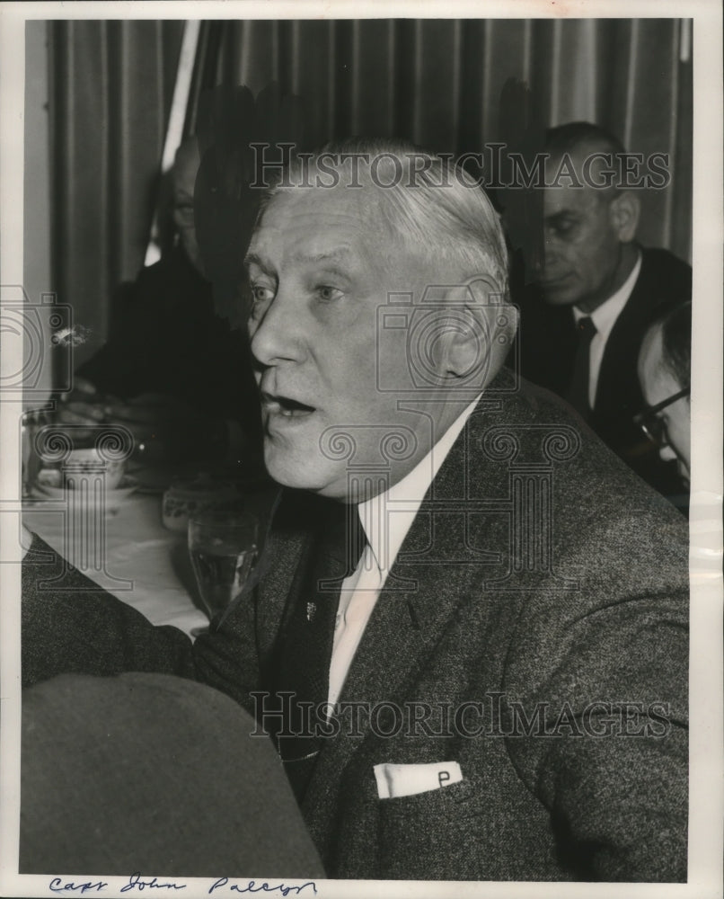 1956 Press Photo John W. Polcyn attended meeting at Milwaukee Athletic Club - Historic Images