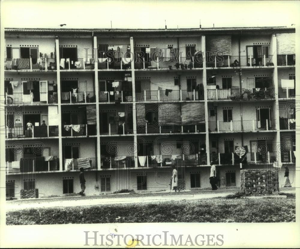 1982 Colombo slums, Sri Lanka, - Historic Images