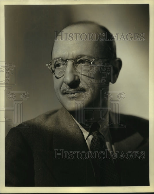 1962 Press Photo J.D. Spiro, Hollywood, Journal Correspondent - mjb92962-Historic Images
