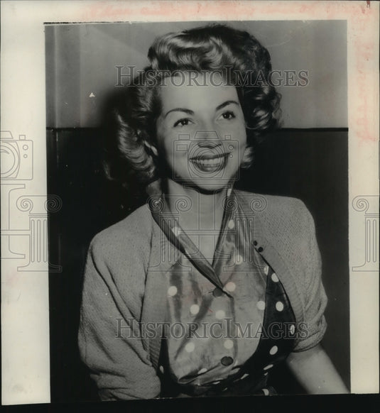 1952 Beloit's Gregg Sherwood in Detroit police station-Historic Images