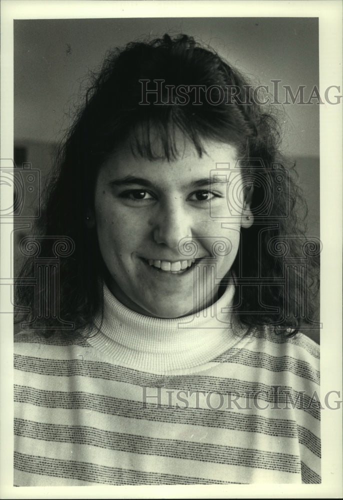 1990 Press Photo Ann Schmid Waukesha South High School Basketball Guard - Historic Images