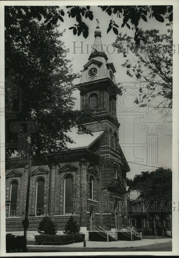 1958 St. Hyacinth Catholic Church-Historic Images