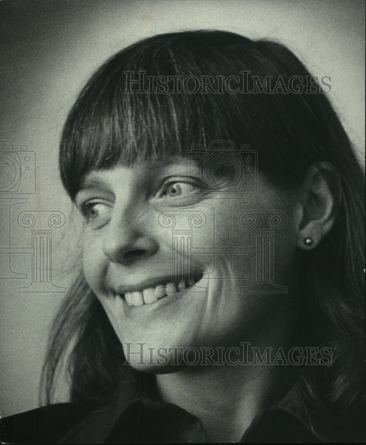 1978 Press Photo Jan Schwartz, community relations analyst, Milwaukee - Historic Images
