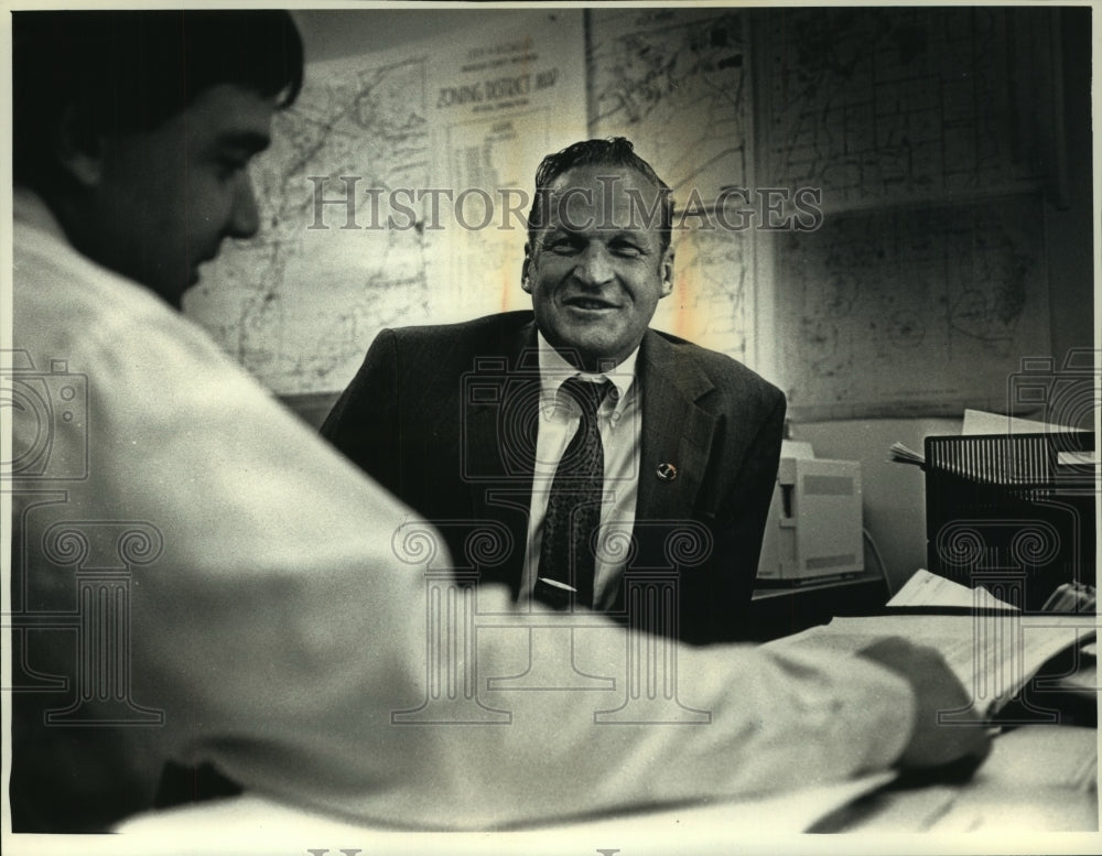 1992 Muskego Mayor Wayne Salentine in Lawrence J. Kirch's office.-Historic Images