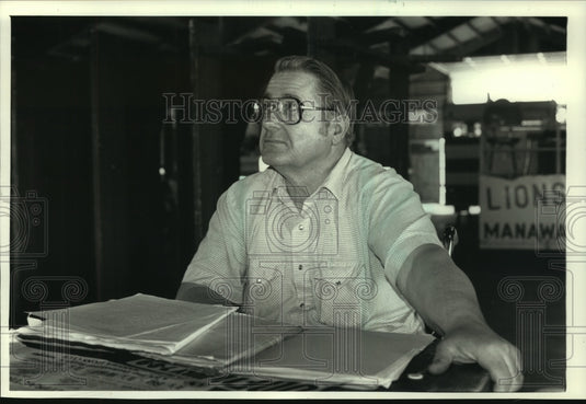 1989 Lyle Spigelburg, co-chairman of the Manawa rodeo in Wisconsin-Historic Images