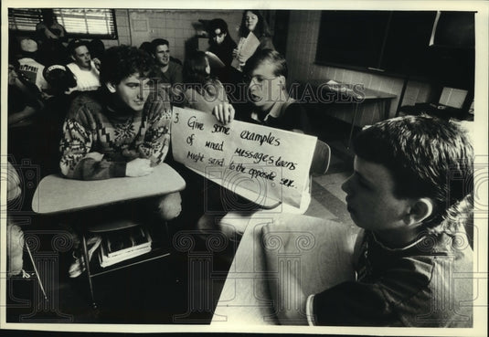 1993 Dave Huibregtse trainer, leads class discussion, Wisconsin. - Historic Images