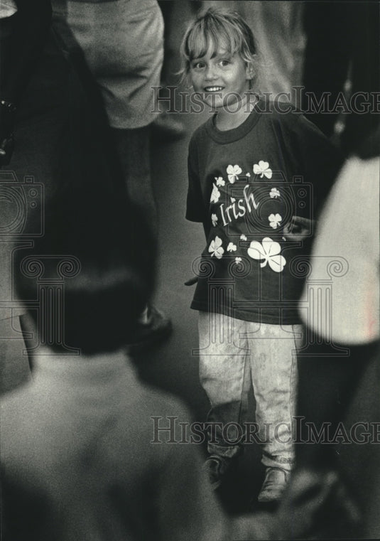 1988 Bridget McGill of Kenosha learns a jig at Irish Fest-Historic Images