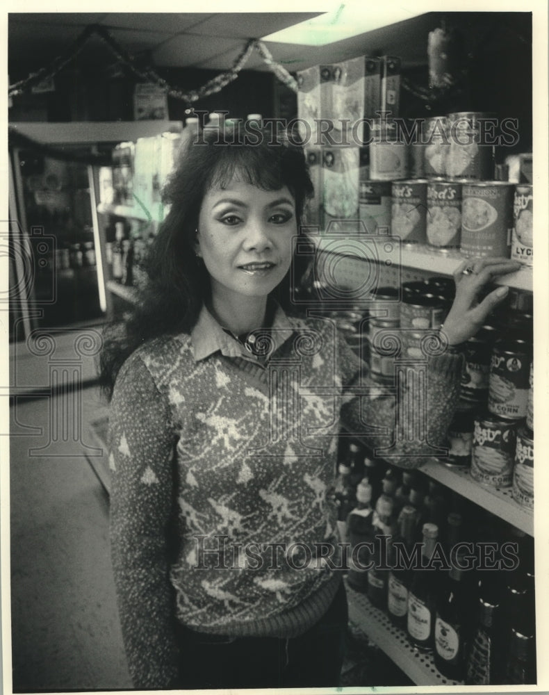 1987 Edie Powers, Asian Food Market, Stevens Point, Wisconsin-Historic Images