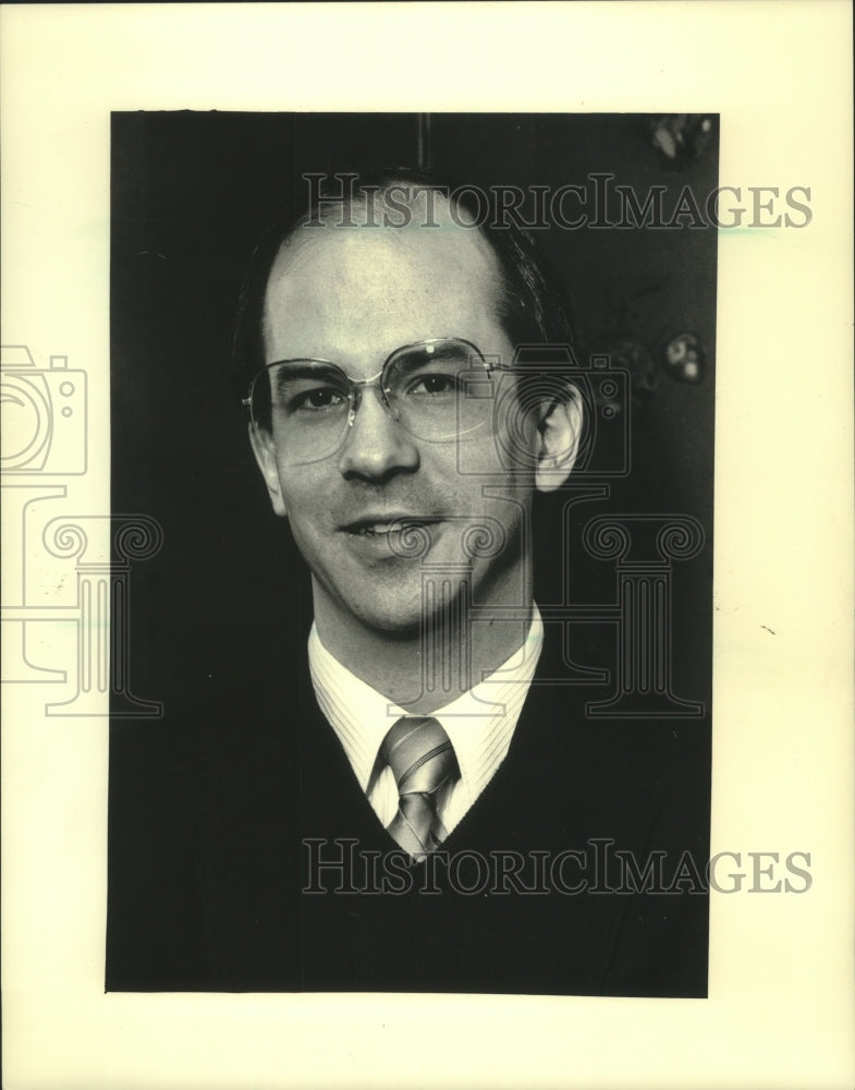 1987 Press Photo Dr. Craig Pratt of DePaul Rehabilitation Center - mjb95471 - Historic Images