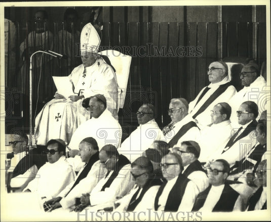 1979 Press Photo Members of Hierarchy listen to Pope John Paul II in Mexico City - Historic Images