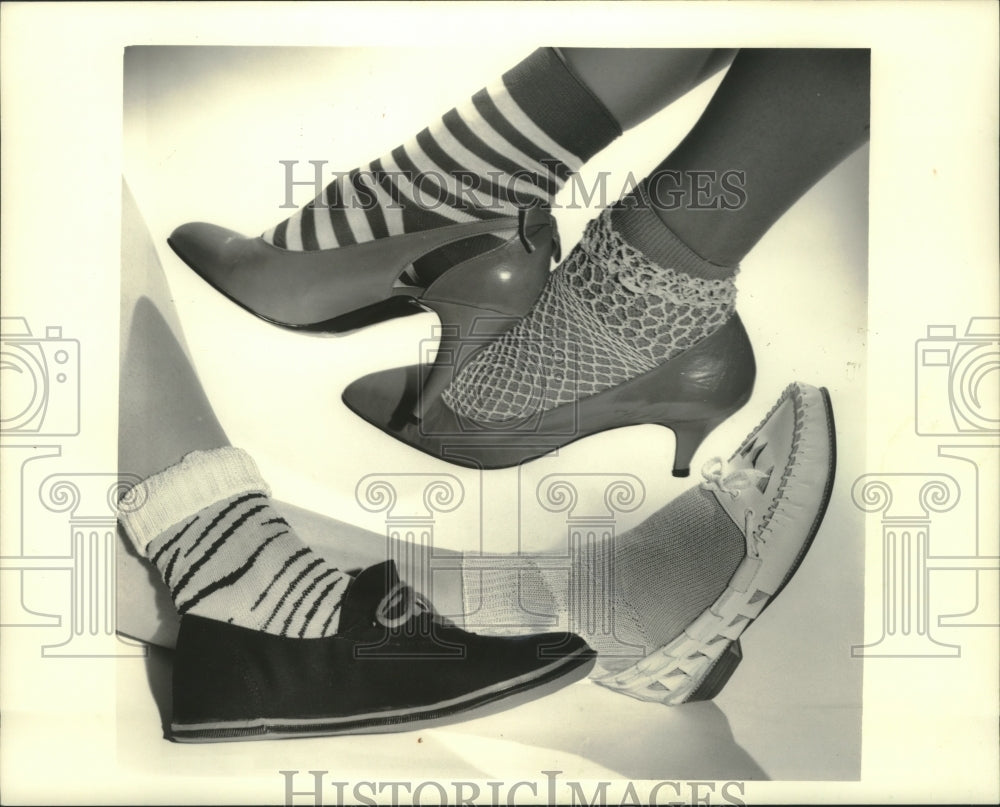 1984 Press Photo Shoes and socks, looks limited only by imagination or courage - Historic Images