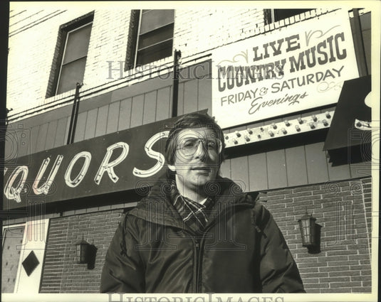 1980 Press Photo Doctor James Schaefer at future research site in Minneapolis - Historic Images