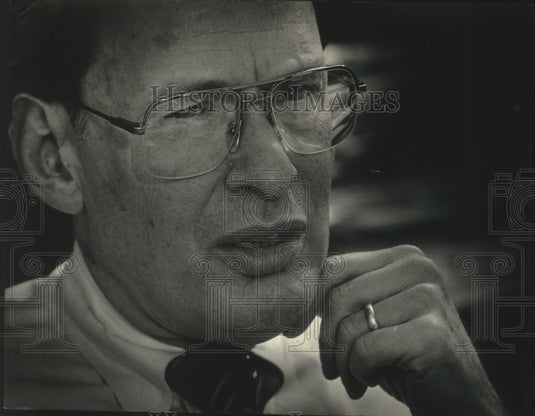 1990 Press Photo Milwaukee Brewers president Allan H. (Bud) Selig - mjb97093 - Historic Images